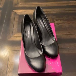 City Classified Shoes black Heels